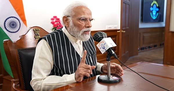 ‘मन की बात’ का 123वां एपिसोड : पीएम मोदी ने योग, इमरजेंसी और जनभागीदारी पर दिया जोर