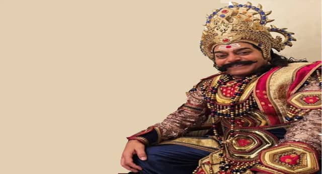 महानाट्य में रावण का किरदार निभा रहे आशुतोष राणा, कहा- राम को राजनीति नहीं आचरण के चश्मे से देखिए