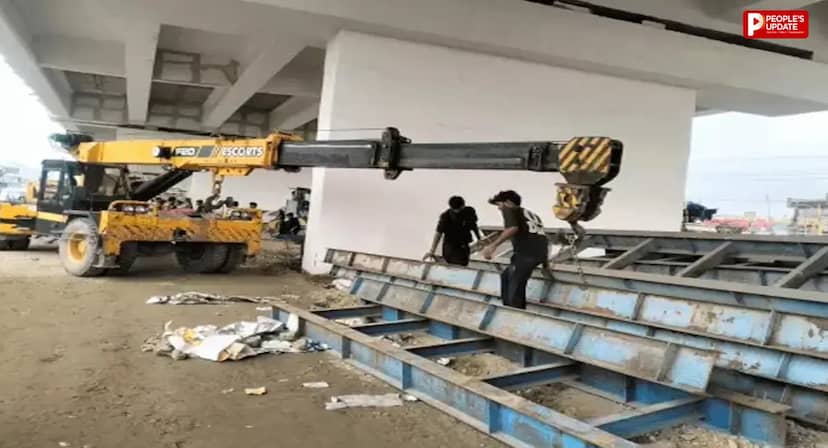 फ्लाईओवर का गार्डर गिरने से 2 कांवड़ियों की मौत, गंगाजल लेकर लौट रहे थे घर
