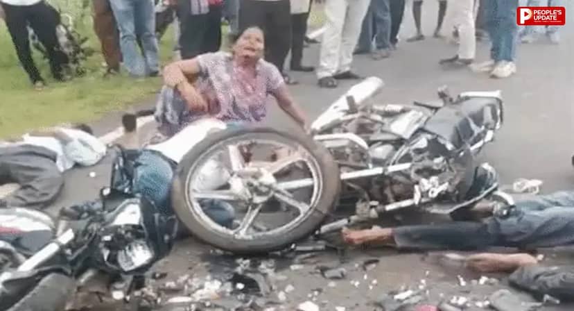 अशोकनगर में दर्दनाक सड़क हादसा, दो बाइकों की टक्कर में 4 की मौत; एक परिवार के 3 लोगों ने गंवाई जान