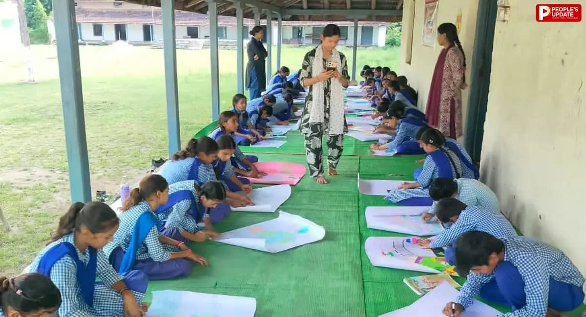 सोहागपुर में चित्रकला प्रदर्शनी का शुभारंभ, विद्यार्थियों ने मंगल मिशन से स्वच्छ भारत तक उकेरे संदेश