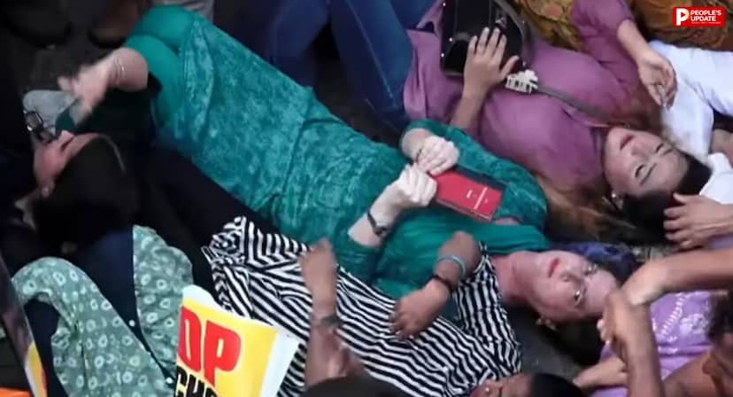 जंतर-मंतर प्रदर्शन के दौरान राहुल-प्रियंका हिरासत में, प्रियंका बोलीं- सांसदों से मारपीट हुई