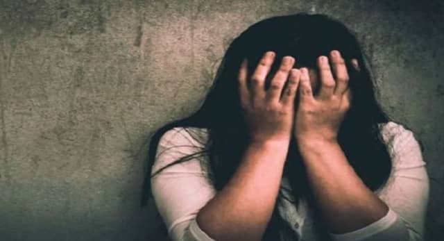 भाजपा नेत्री से दुष्कर्म और करोड़ों की ठगी, माइनिंग में इन्वेस्ट कर मुनाफे का दिया था लालच; पुलिस जांच में जुटी  