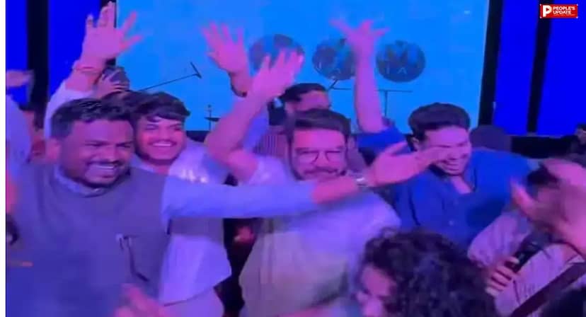 छिंदवाड़ा गौरव दिवस पर उठे सवाल, कलेक्टर कार्यालय के सामने  देर रात तक चलता रहा कार्यक्रम