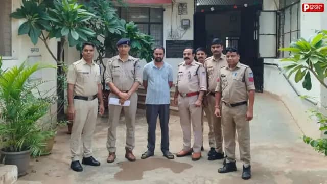 शिवपुरी में 12 लाख की स्मैक के साथ तस्कर गिरफ्तार, मुखबिर की सूचना पुलिस ने पकड़ा 