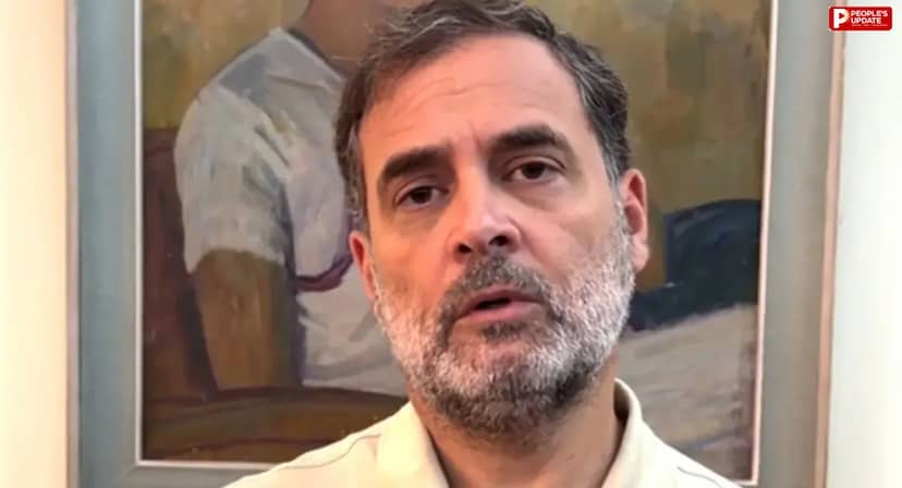 UPI चार्ज पर घमासान: सरकार का जवाब- किसी विदेशी दबाव में नहीं लिया फैसला, राहुल गांधी ने टैक्स वापस लेने की मांग की