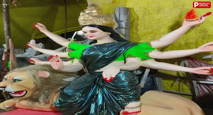 सोहागपुर में नवरात्र की धूम, 36 जगहों पर लगी मां दुर्गा की प्रतिमाएं; मंदिरों में उमड़ी भक्तों की भीड़ 