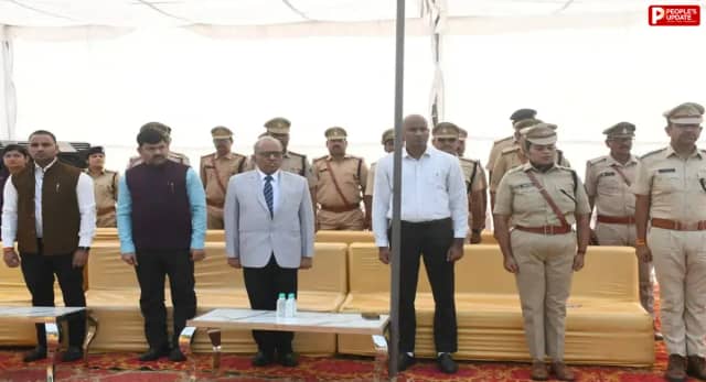 सीहोर में पुलिस स्मृति दिवस पर शहीद पुलिसकर्मियों को श्रद्धांजलि, भव्य परेड का आयोजन 