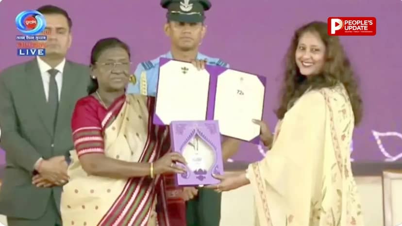 छत्तीसगढ़ की ‘राम-नामी’ ने रचा इतिहास, राष्ट्रीय फिल्म पुरस्कार में मिला ‘राजत कमल’ राष्ट्रपति मुर्मु ने किया सम्मानित