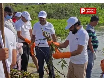 बीजापुर में महादेव तालाब में उतरे मंत्री केदार कश्यप, किया श्रमदान, स्वच्छ रखने का लिया संकल्प