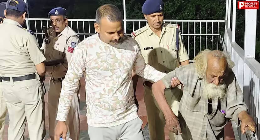 भूखे-प्यासे बुजुर्ग का सहारा बने जीआरपी जवान, भोजन कराकर सुरक्षित पटना किया रवाना