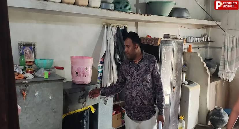 माता-पिता को धामनोद बुलाया, घर पर लगाया ताला... पीछे से चोरों ने कर दिया लाखों का सफाया