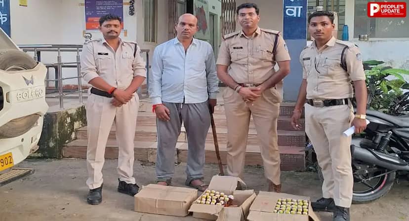 गांधी जयंती पर ड्राई-डे के बावजूद भी बाड़ी में बिक रही थी शराब, दो आरोपी गिरफ्तार