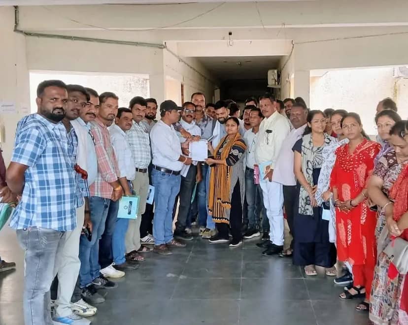 पटवारियों की 'आर-पार' की जंग, 3 दिवसीय सामूहिक हड़ताल; ठप होंगे राजस्व कार्य