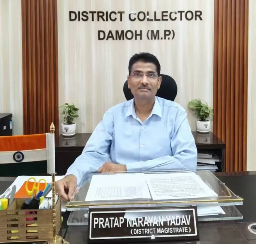 दमोह कलेक्टर ने उप पंजीयक एवं  सहायक ग्रेड-02 प्रभारी उप पंजीयक को किया निलंबित