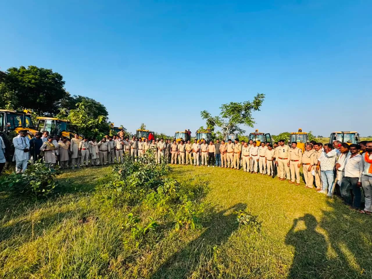  गुना में वन भूमि पर कार्रवाई, 360 बीघा जमीन से हटाया कब्जा, 18 जेसीबी और 2 पोकलेन मशीनें लगीं  