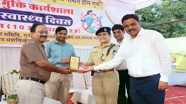गुना: विश्व मानसिक स्वास्थ्य दिवस पर विशेष शिविर, 75 बच्चों का पंजीयन; नशामुक्ति के लिए नुक्कड़ नाटक से दिया संदेश
