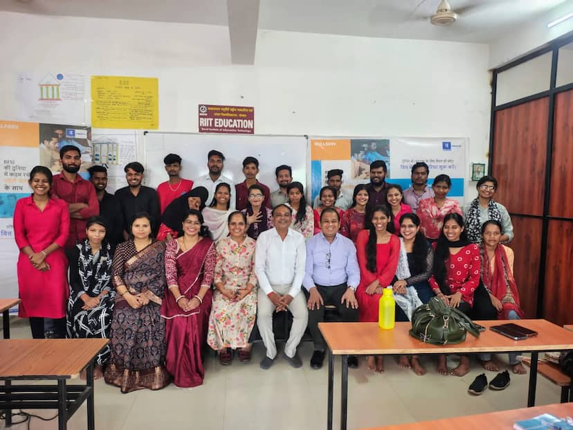 33 युवाओं ने पूरा किया गोल्ड लोन प्रशिक्षण, बैंक और NBFC में रोजगार के लिए होंगे तैयार