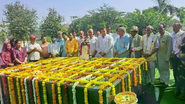 चंबल में हिंसा को अहिंसा से हराने वाले भाईजी को श्रद्धांजलि, 654 बागियों के आत्मसमर्पण से जुड़ी विरासत को किया याद