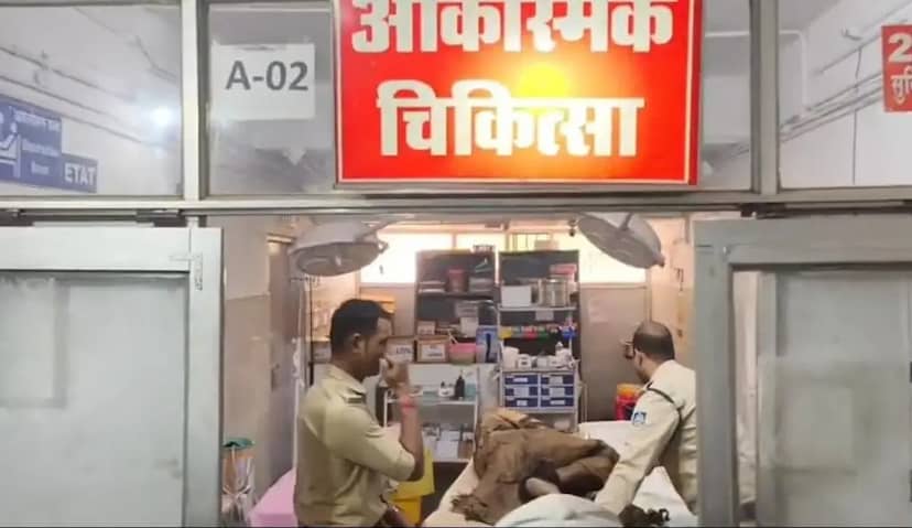 कटनी के कुठला थाने में अधेड़ ने खुद को लगाई आग, 90% झुलसा, पत्नी से पूछताछ कर रही थी पुलिस
