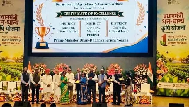 प्राकृतिक खेती को बढ़ावा देने पर डिंडौरी को राष्ट्रीय सम्मान, 12,258 किसानों ने अपनाई प्राकृतिक खेती