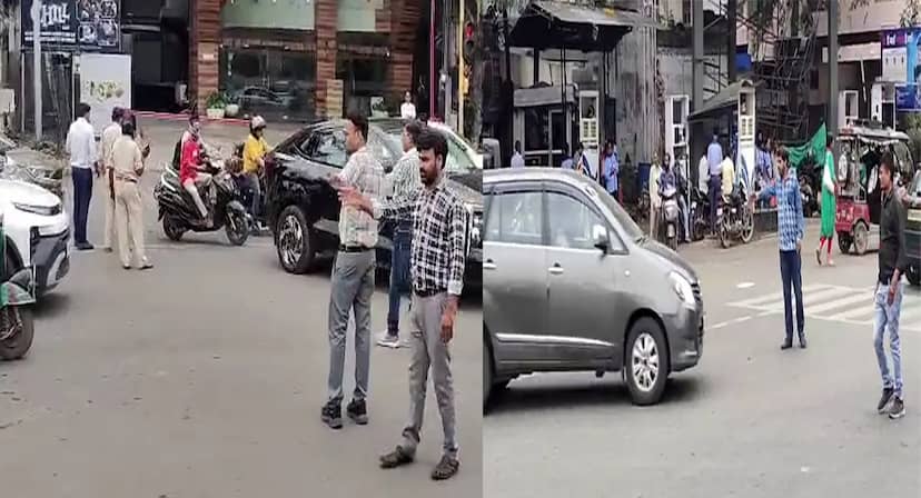 जब कलम छोड़ सड़क पर उतरे पत्रकार:रीगल का जाम कराया सुचारु,पुलिस के साथ मिलकर संभाली व्यवस्था