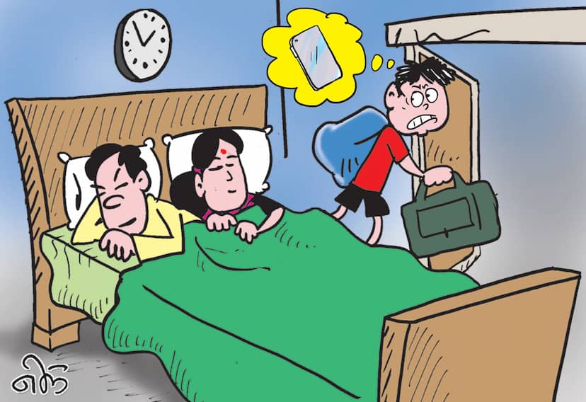 Mobile Addiction-रील्स की लत छुड़ाने मोबाइल छीना तो घर छोड़ काम की तलाश में निकल गया किशोर