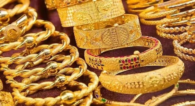 सोने-चांदी की कीमतों में उछाल, सोना 1.04 लाख के पार, बनाया नया रिकॉर्ड, जानिए नए दाम