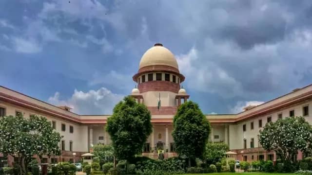 वैक्सीन से नुकसान हुआ तो मिलेगा मुआवजा! सुप्रीम कोर्ट बोला- केंद्र बनाए ‘नो-फॉल्ट मुआवजा’ नीति