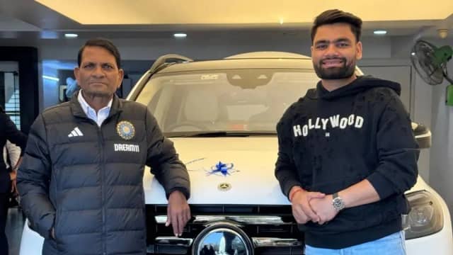 रिंकू सिंह ने पिता के लिए लिखा इमोशनल नोट, कहा-मुझे हर कदम पर आपकी जरूरत पड़ेगी