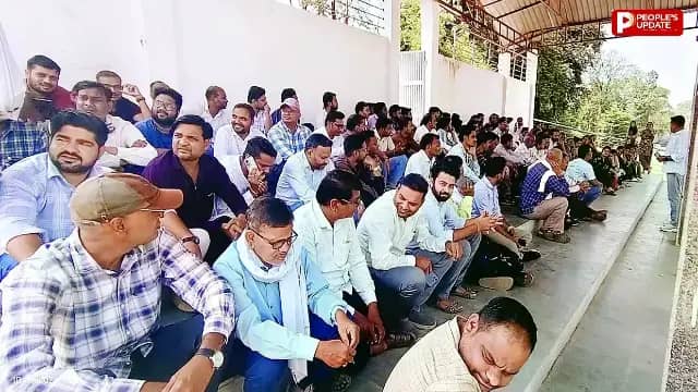 पटवारियों ने शुरू किया सामूहिक इस्तीफे सौंपना; नरसिहंपुर में टोटल शट डाउन, ग्वालियर में 19 और सागर जिले में 12 पटवारियों को सस्पेंड