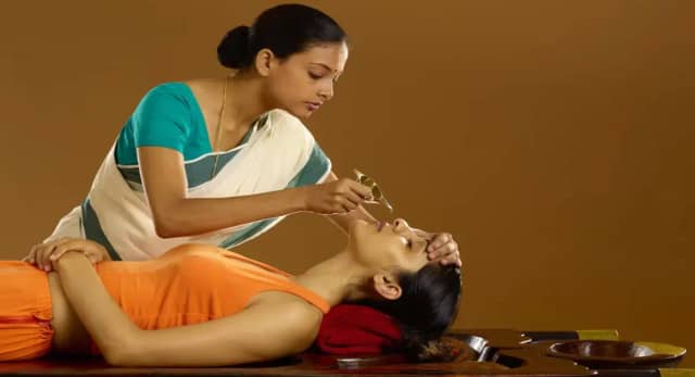 सफेद बाल और बढता तनाव सिर्फ 2 बूंदों से पायें आराम, आयुष मंत्रालय ने जारी की एडवाइजरी