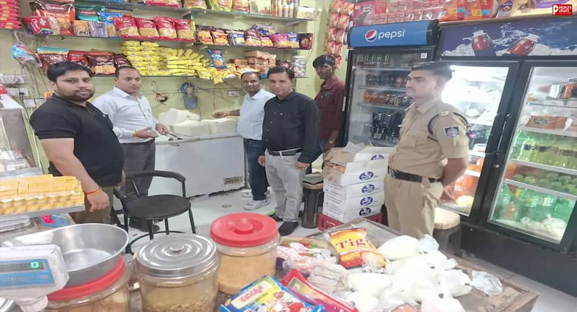 त्योहार से पहले मावा-पनीर पर एक्शन! रात में प्लांट पहुंची खाद्य विभाग की टीम और 20 हजार का माल किया जब्त 