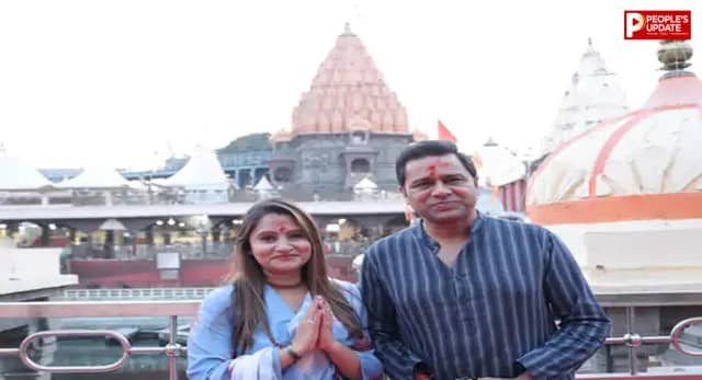 महाकाल के दरबार में पहुंचे आकाश चोपड़ा, पत्नी संग भस्म आरती में हुए शामिल, बोले- यहां अलग ही एहसास है