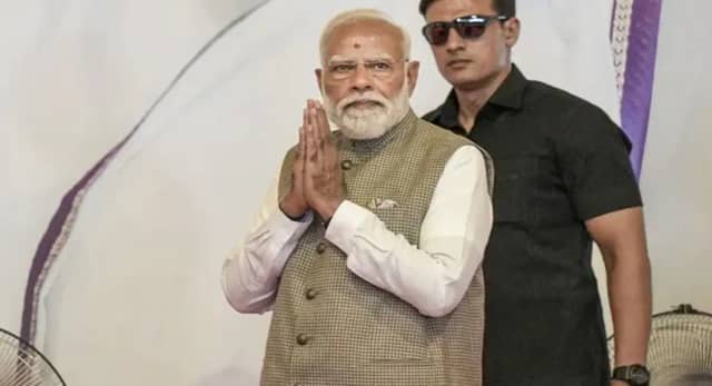 बेंगलुरु में PM मोदी के कार्यक्रम से 3 किमी दूर मिलीं जिलेटिन स्टिक, सुरक्षा एजेंसियों में हड़कंप