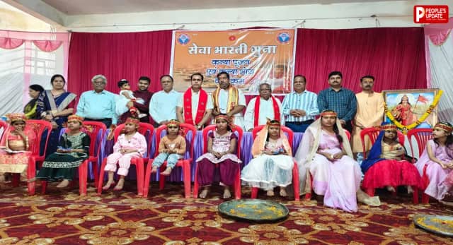 गुना में सेवा भारती ने 501 कन्याओं का किया पूजन, कन्या भोज कर लिया आशीर्वाद