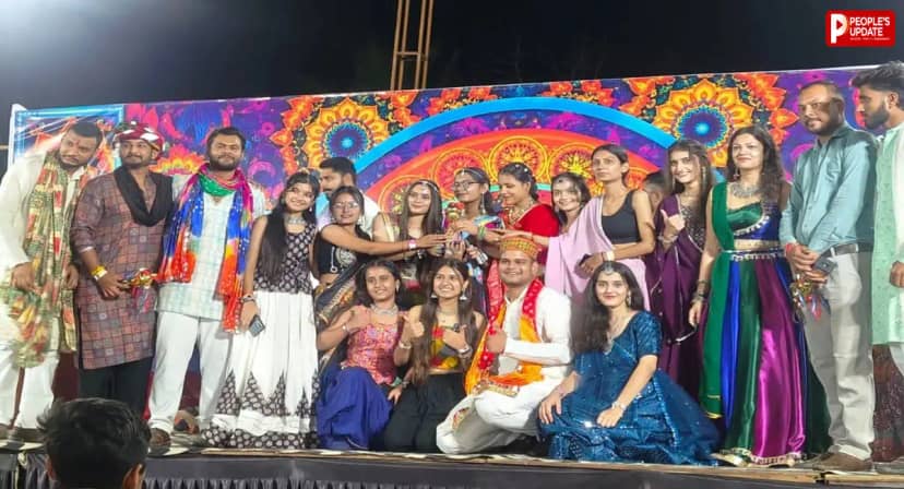 सोहागपुर में मंगलम गरबा महोत्सव का धमाकेदार समापन, गरबा क्वीन से लेकर एनर्जेटिक कपल तक हुए सम्मानित