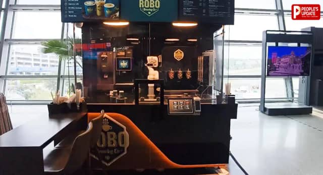 Delhi Airport Robotic Cafe: रोबोट बनाएगा आपकी पसंद की कॉफी, चाय और आइसक्रीम भी करेगा सर्व; खाली समय में करेगा डांस