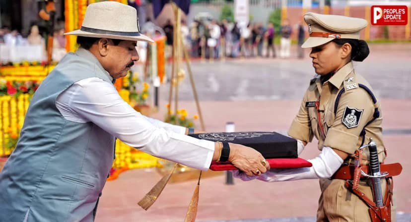 पुलिस स्मृति दिवस पर CM डॉ. मोहन यादव का ऐलान, शहीदों के परिवारों को 1 करोड़ रुपये की मदद; पत्नी और माता-पिता में बंटेगी राशि