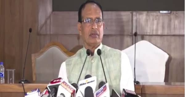 राहुल ने अहंकार में OBC को अपशब्द कहे, माफी भी नहीं मांग रहे, ये तो चोरी और सीनाजोरी : शिवराज