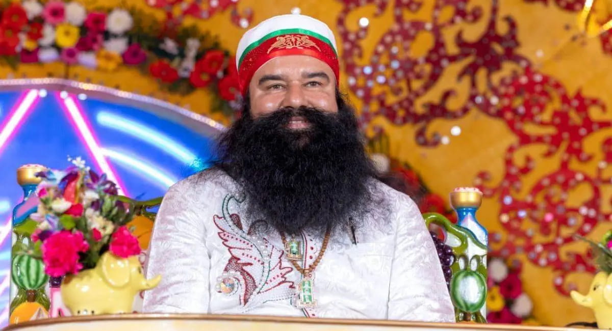 इस बार मिली 40 दिन की पैरोल, रेप केस में 20 साल की काट रहा सजा