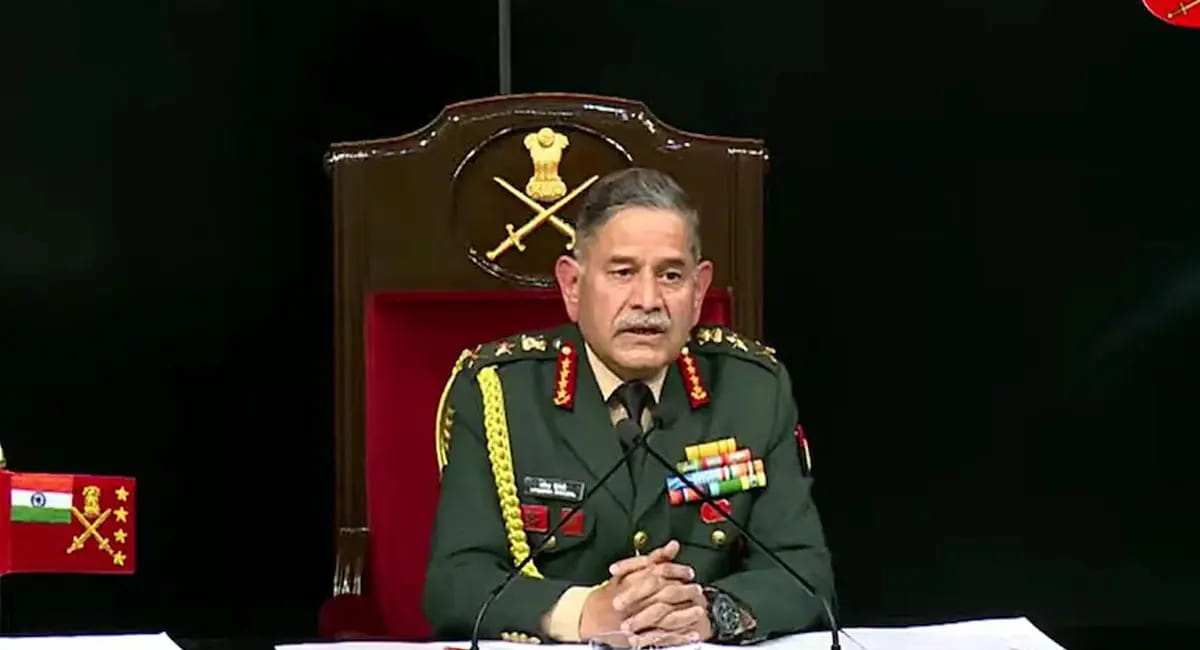 LoC पर 8 आतंकी कैंप अब भी सक्रिय, हरकत की तो मिलेगा मुंहतोड़ जवाब