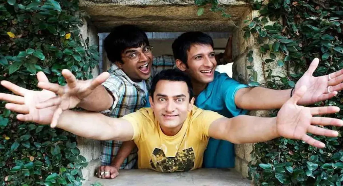 ‘4 इडियट्स’ में दिखेगा AI और नई शिक्षा प्रणाली का सच, विकी कौशल की हो सकती है एंट्री