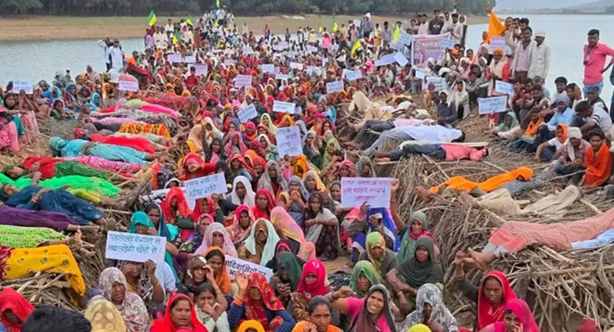 केन-बेतवा लिंक परियोजना के खिलाफ उग्र हुआ विरोध, महिलाएं ‘चिता आंदोलन’ में उतरीं