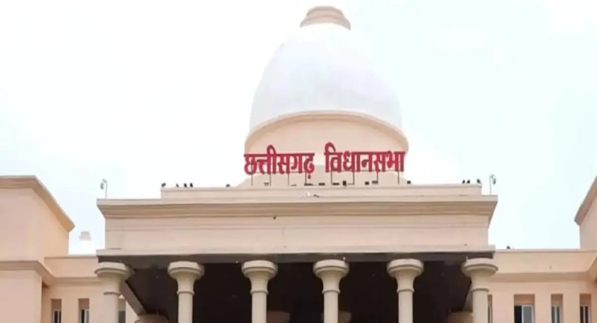 प्रतियोगी परीक्षाओं में धांधली पर 10 साल की सजा, 1 करोड़ तक जुर्माना 