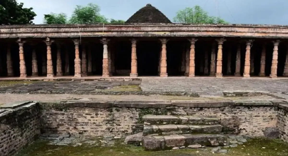 राम मंदिर फैसले का जिक्र, हिंदू पक्ष ने रखे मजबूत साक्ष्य 