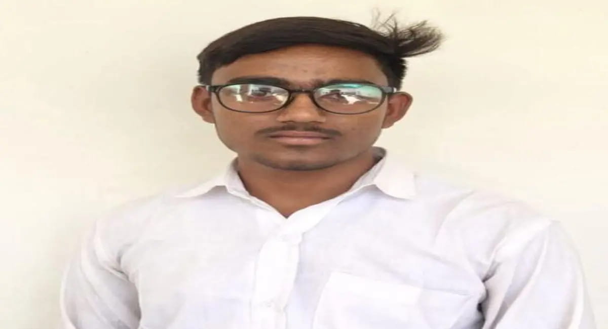 सिंगरौली के अवनीश ने 10वीं में पाया तीसरा स्थान, 497 अंक लाकर किया टॉप 