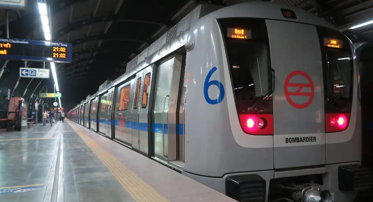 दिल्ली में IPL मैच के लिए मेट्रो के समय में बदलाव: जानिए देर रात कब तक मिलेगी मेट्रो