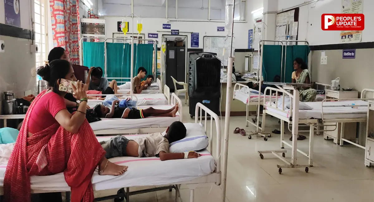 सरकारी अस्पतालों में अव्यवस्था, मरीजों के लिए वार्ड बने भट्टी; एक कूलर के भरोसे 20 पेशेंट