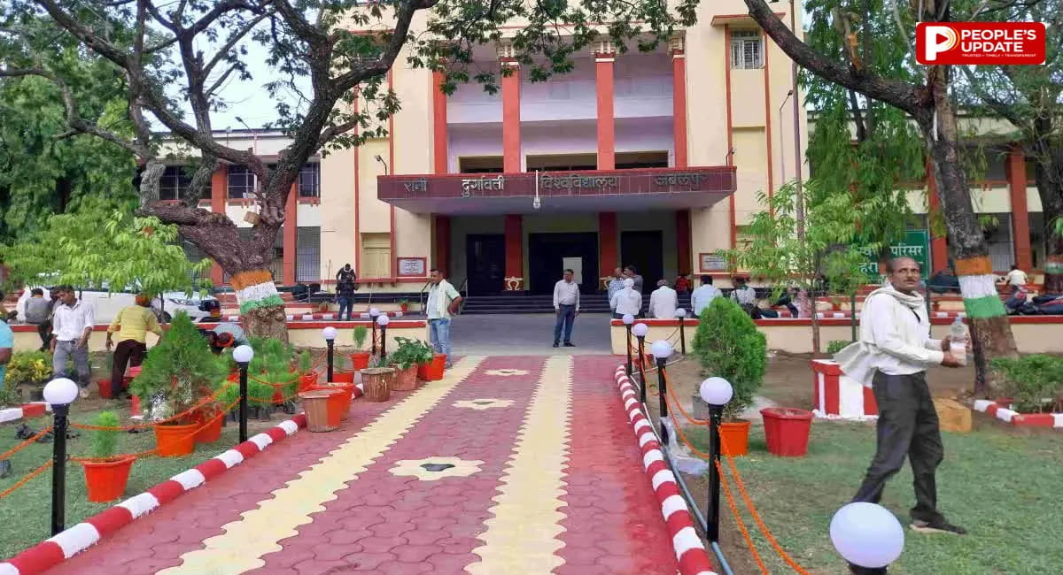 राष्ट्रपति के हाथों मेडल पाने का सपना टूटा, मंच पर केवल 20 छात्र-छात्रा होंगे सम्मानित; 21 जून को RDVV का दीक्षांत समारोह